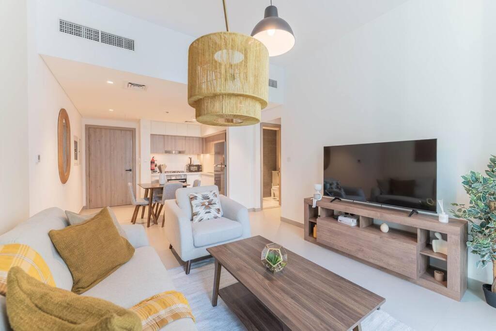 Apartment Exclusive 1 Bedroom In Hills Estate