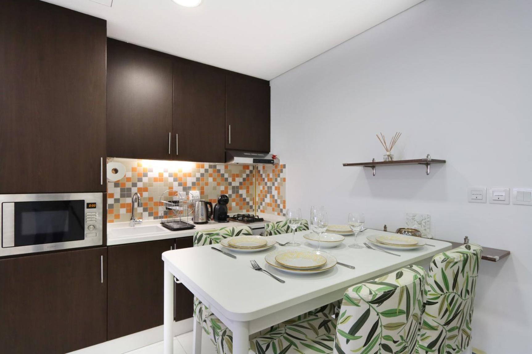 Livbnb Seaside In Palm Jumeirah With Private Terrace And Direct Access To Nakheel Mall Apartamento *