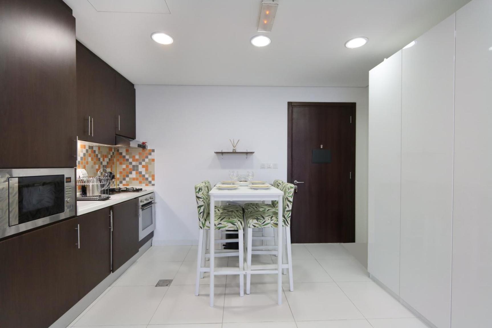 Livbnb Seaside In Palm Jumeirah With Private Terrace And Direct Access To Nakheel Mall * Dubai