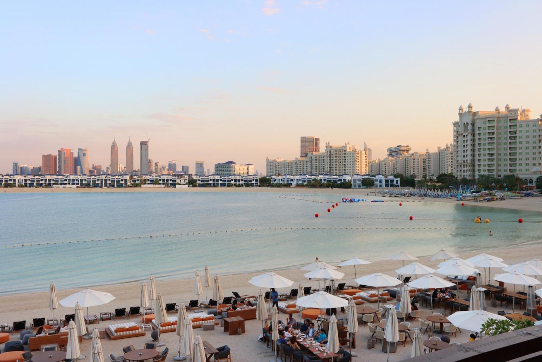 Livbnb Seaside In Palm Jumeirah With Private Terrace And Direct Access To Nakheel Mall Apartamento