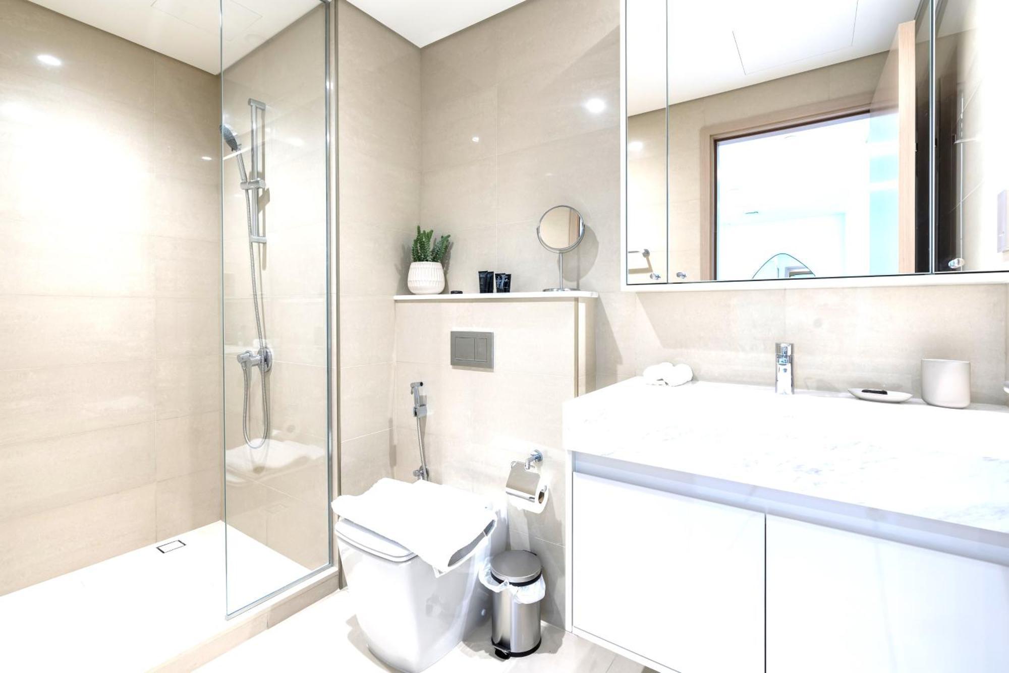 Apartamento Luxury Burj Royale Modern Apt With Balcony Dubai