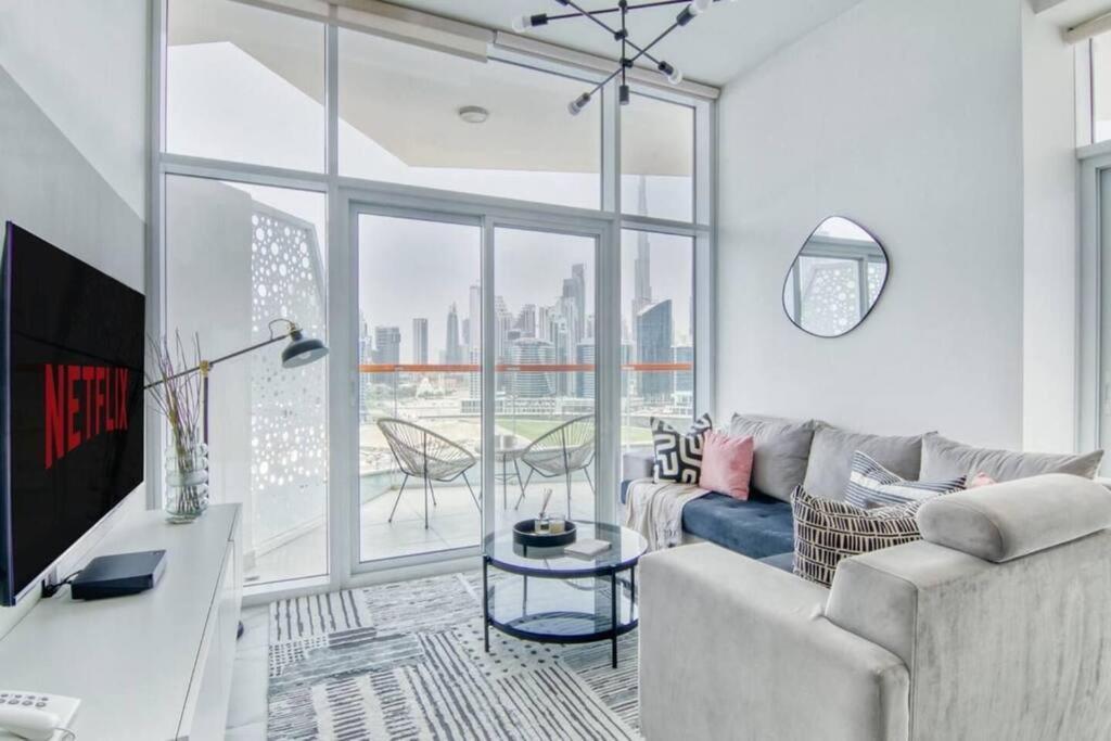 Apartment Lux Marasi Moods 2bd 7px Burj Khalifa & Canal Views
