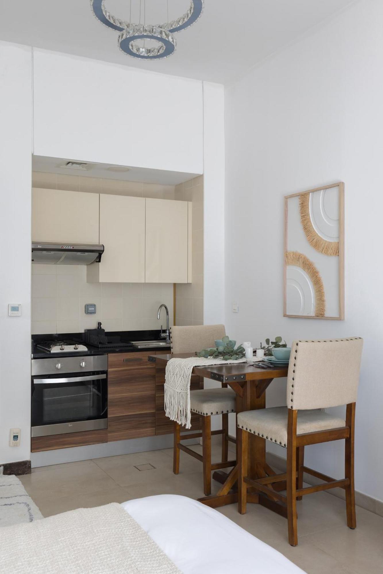 Fancy Studio In Sparkle Tower Dubai