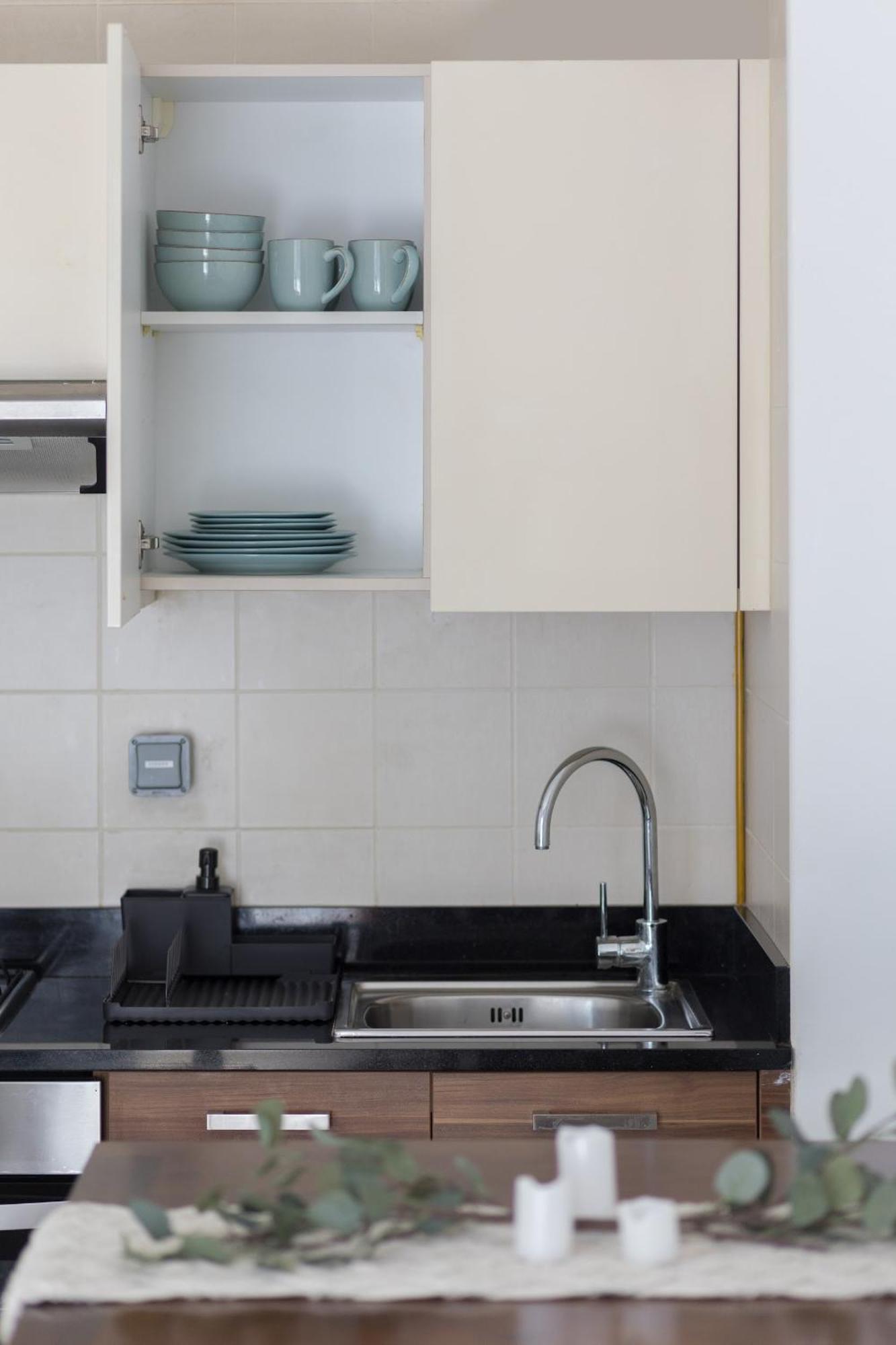 Fancy Studio In Sparkle Tower Apartment *