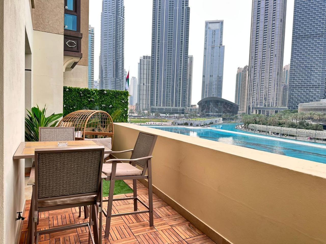Durrani Homes - Heaven On Earth- Burj Khalifa Fireworks Daire