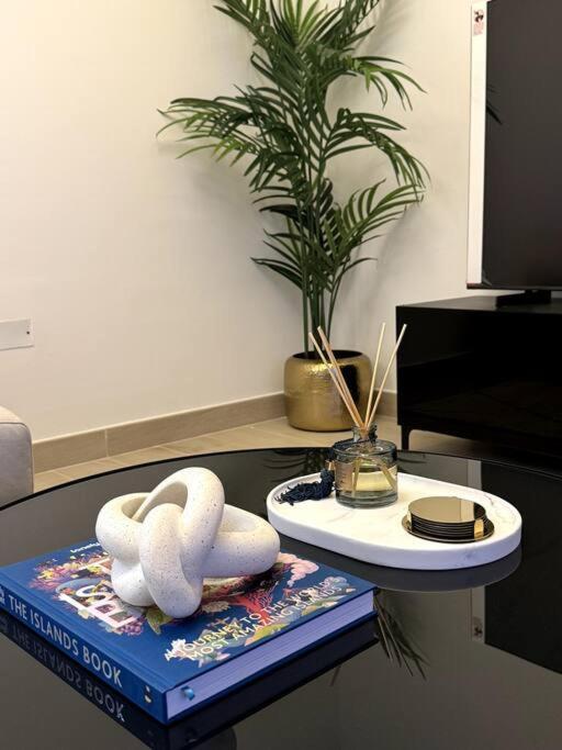 Apartamento Luxury Mina Azizi Palm Jumeirah-private Beach Dubai