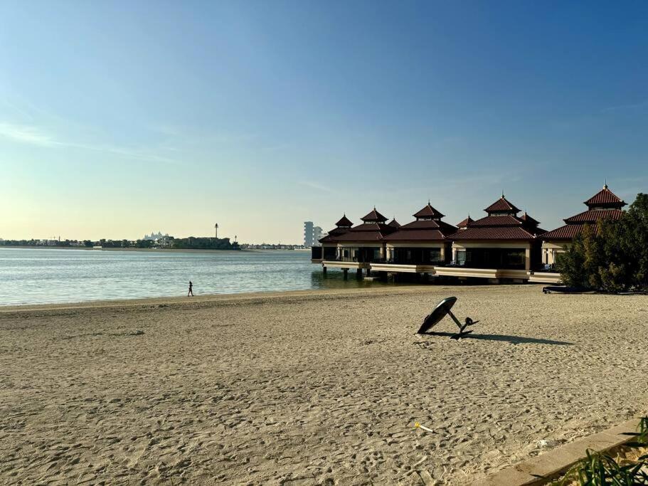 Luxury Mina Azizi Palm Jumeirah-private Beach Apartamento