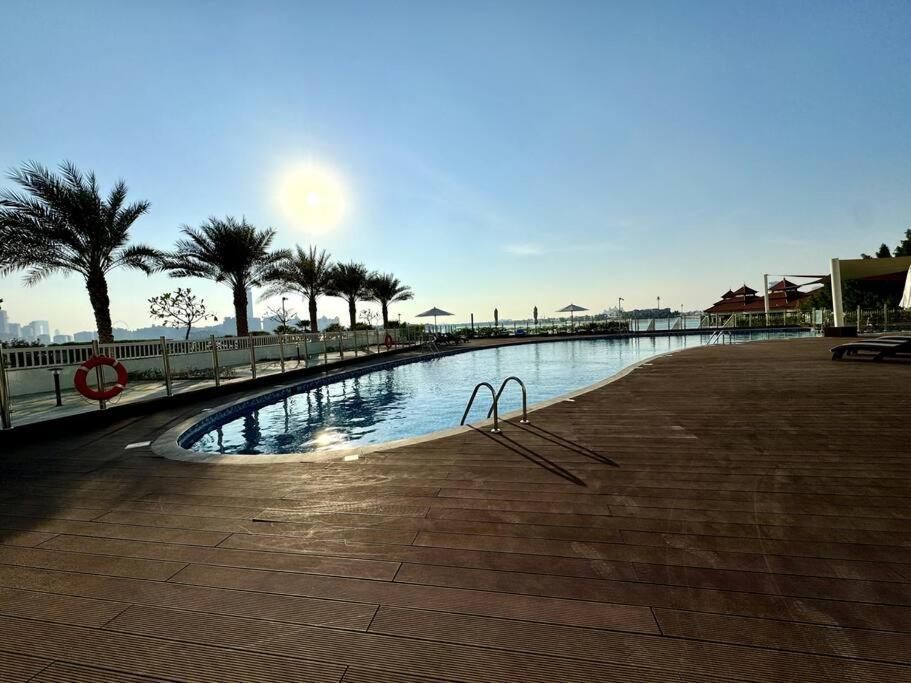 Apartamento Luxury Mina Azizi Palm Jumeirah-private Beach
