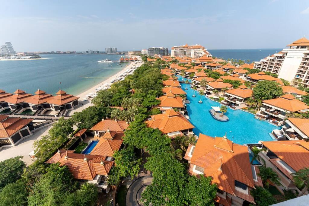 Apartamento Luxury Mina Azizi Palm Jumeirah-private Beach Dubai
