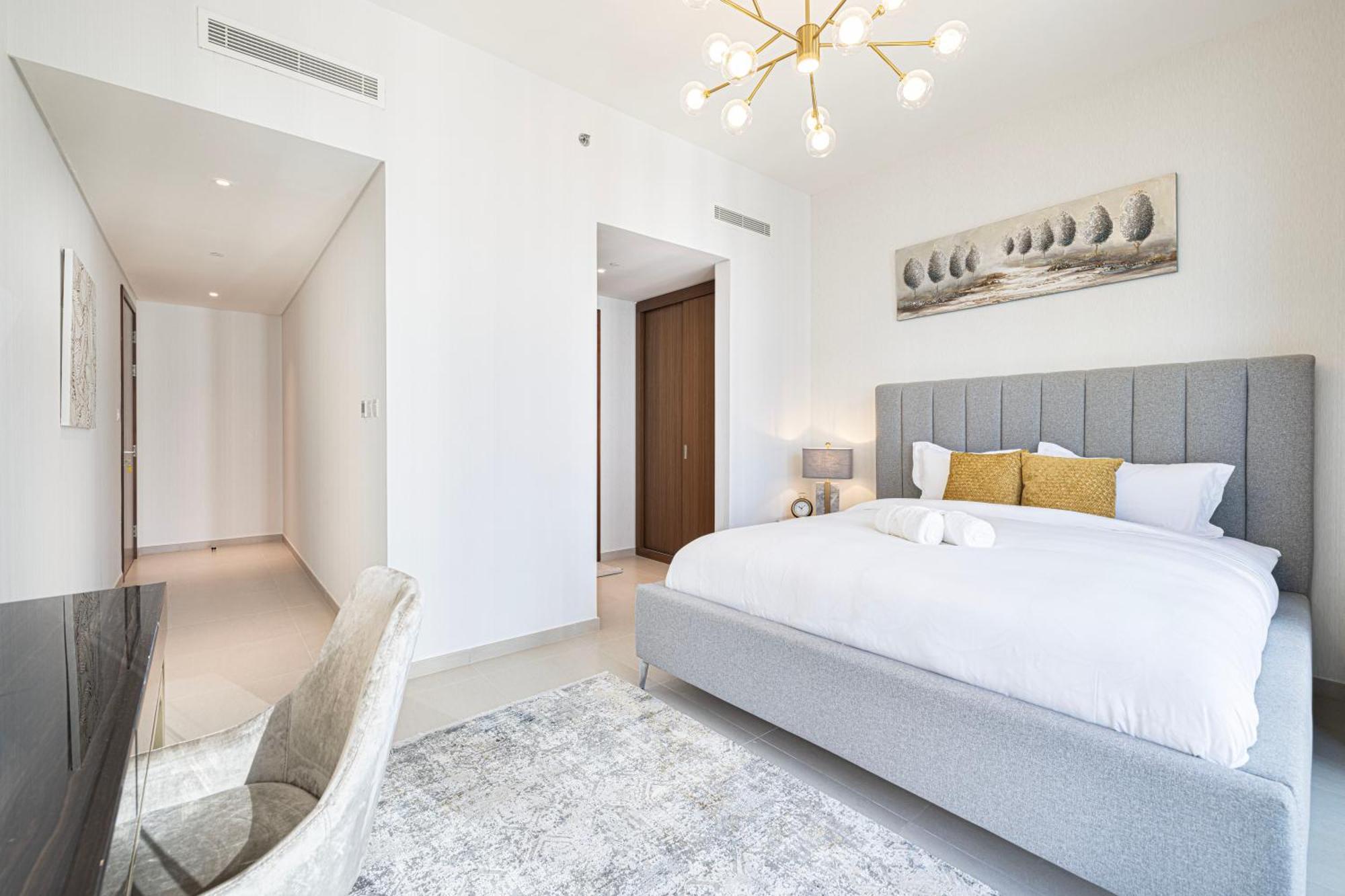 Magnificent Cozy 2br In Downtown Apartment *