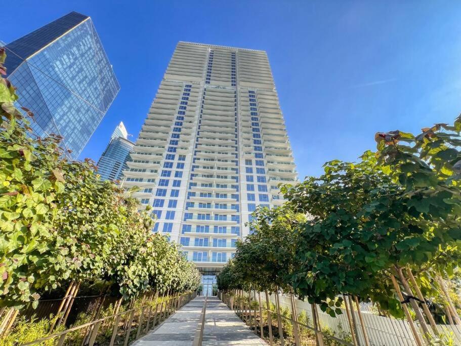 Delightful 1br In Jbr With Access Apartment