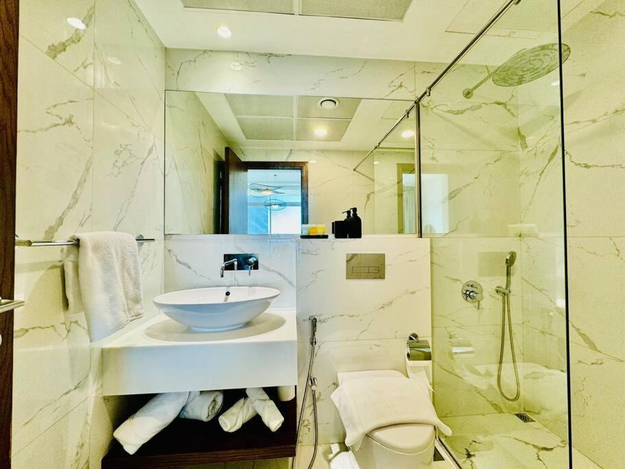 Chic Hameni Tower, Jvc Bright With Pool View * Dubai
