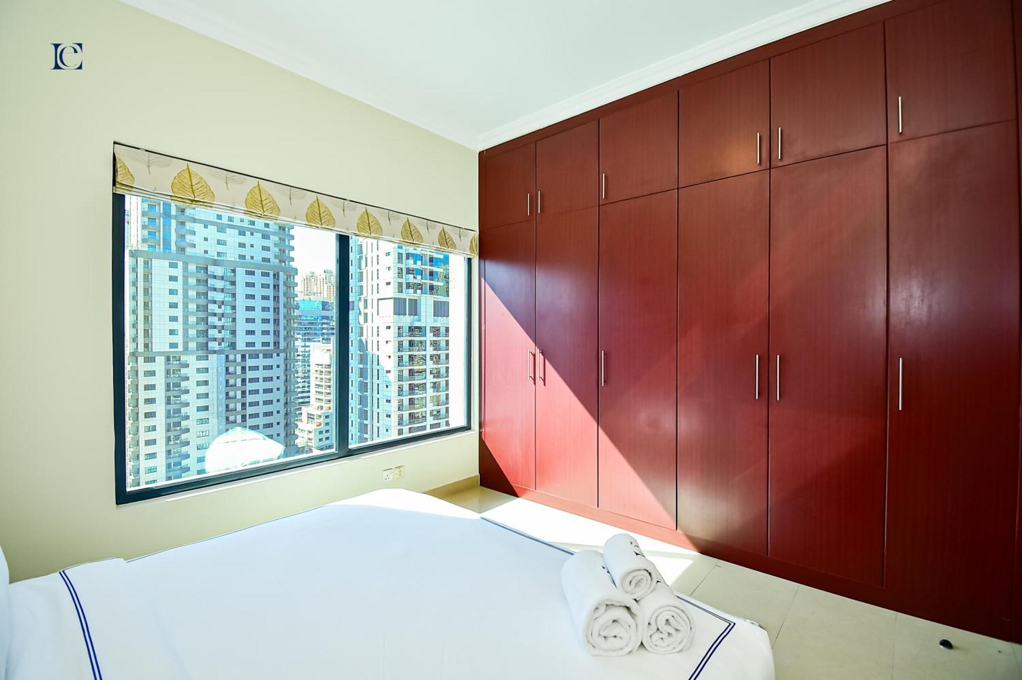 Apartment Luxury Escapes - Budget 1br In Marina - Near Tram & Metro -time Place Tower