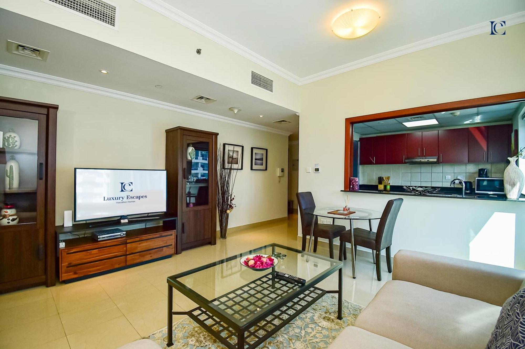 Luxury Escapes - Budget 1br In Marina - Near Tram & Metro -time Place Tower Dubai