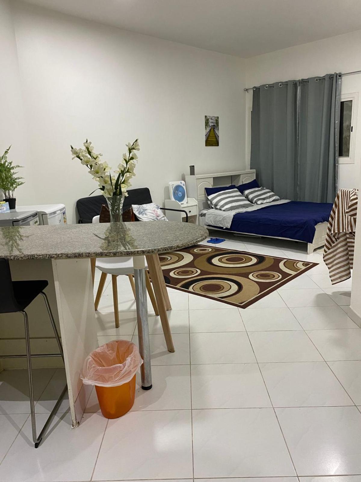 Studio Dubai