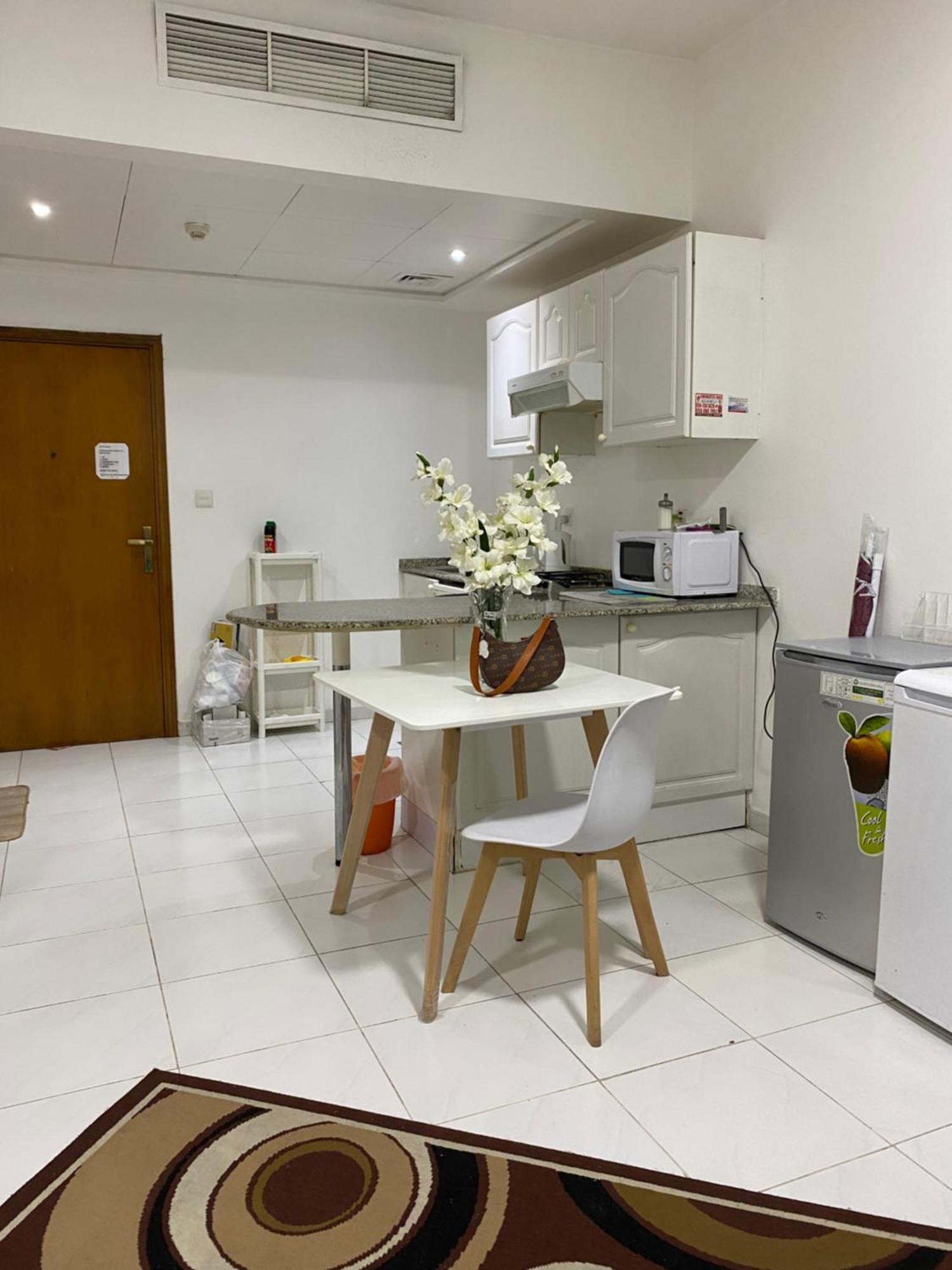Studio Dubai