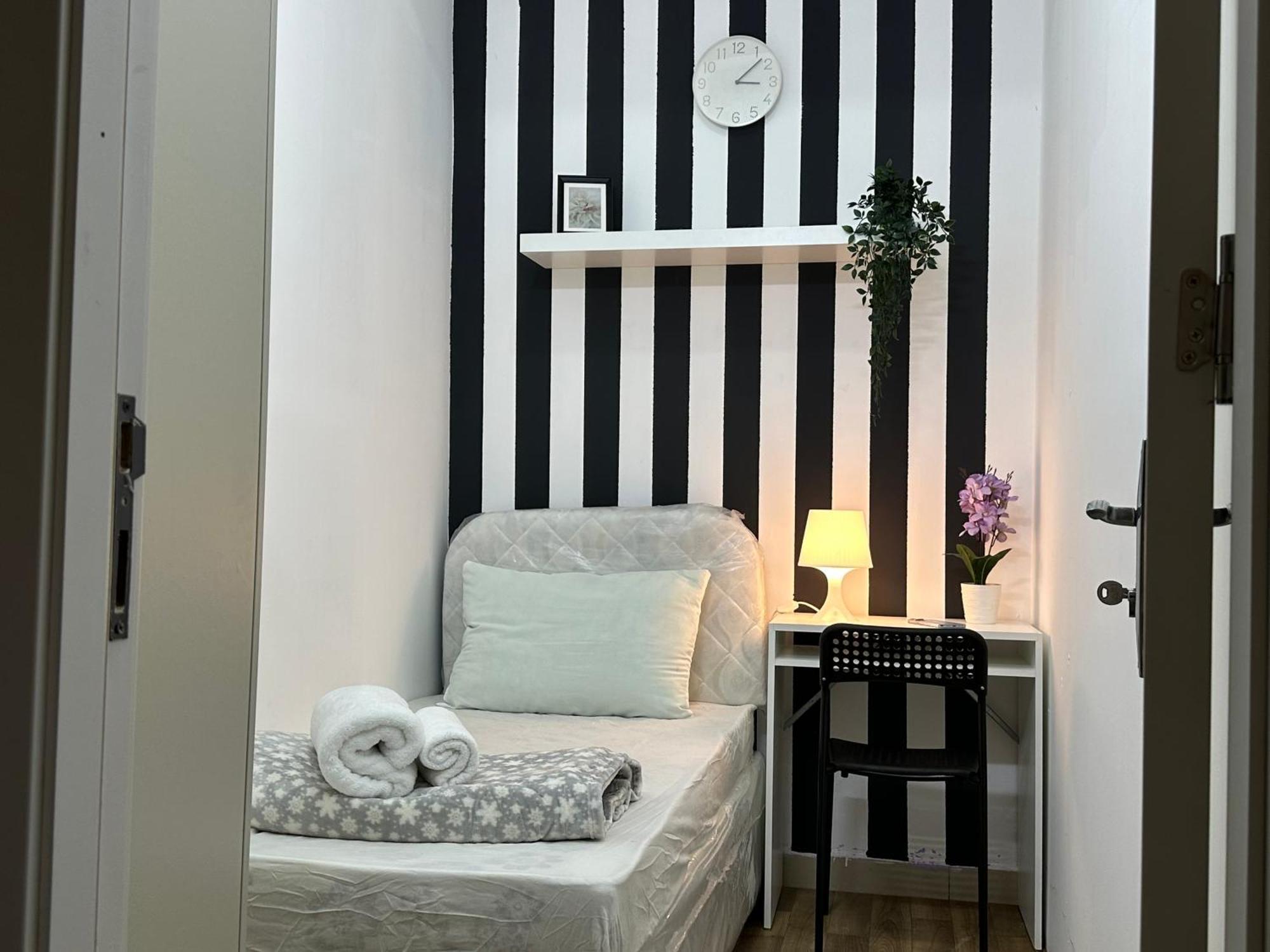 Homestay Lovely Private Partition In Barsha Heights Dubai