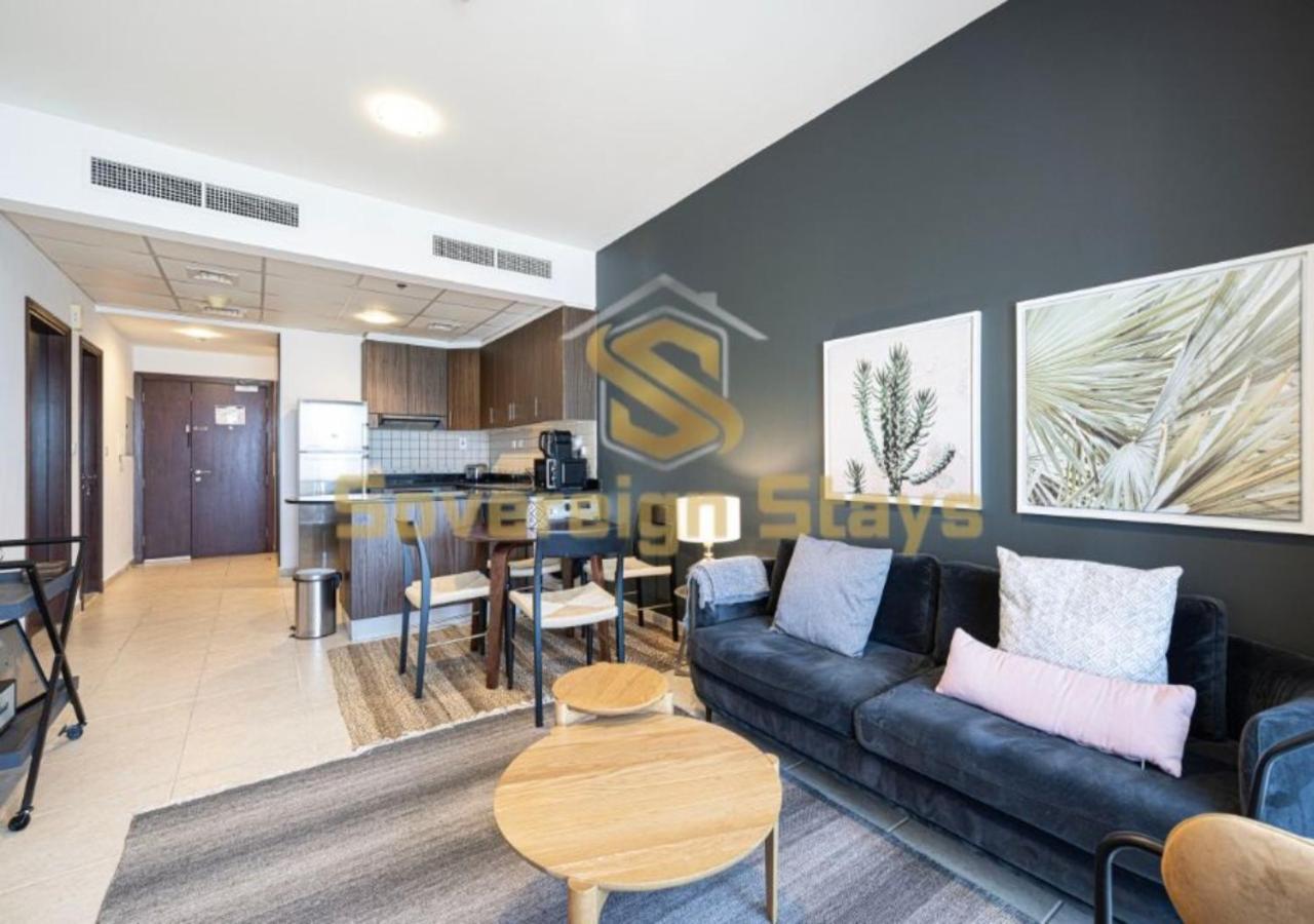 Elite Luxury 1 Bed With Palm Views Apartment *