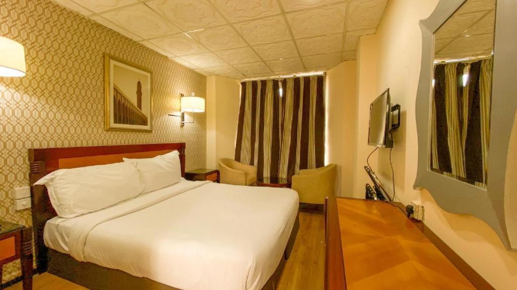 Regal Peninsula Formerly New Peninsula Ghubaiba Bus Station Bur Hotel 2*
