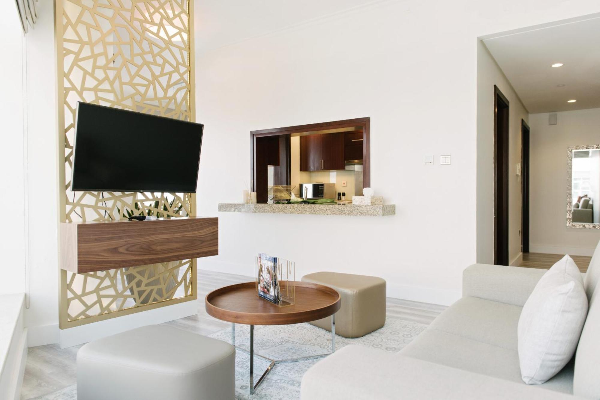 Daire Boutique Living - Burj Views - Renovated *