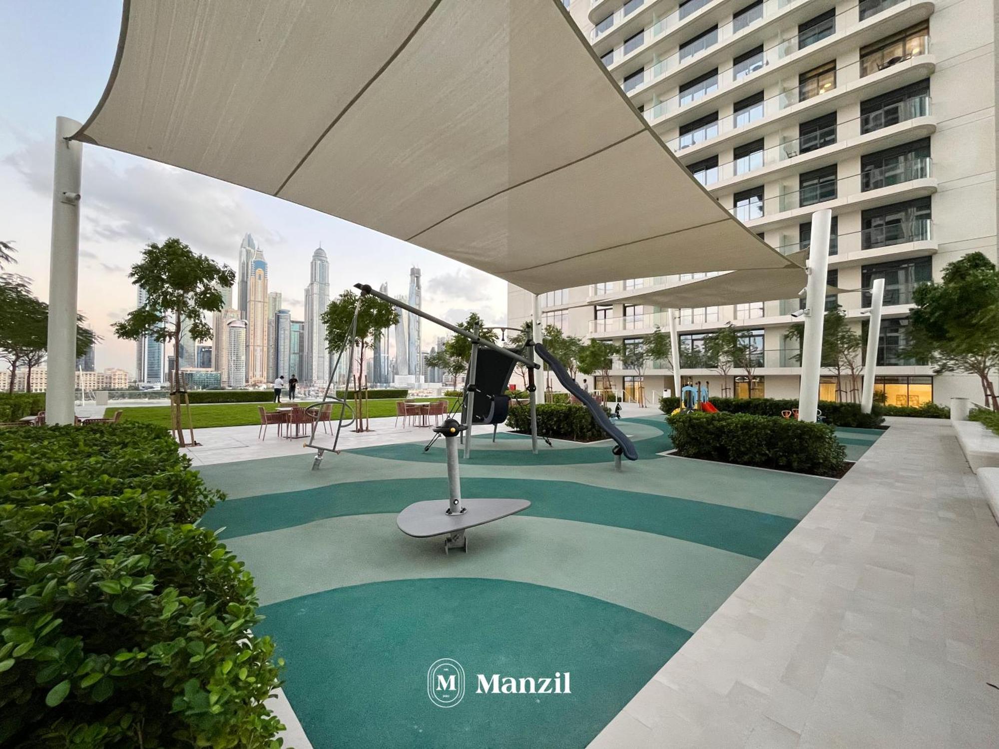 Manzil - 2br In Emaar Beach Front With Sea View Apartment
