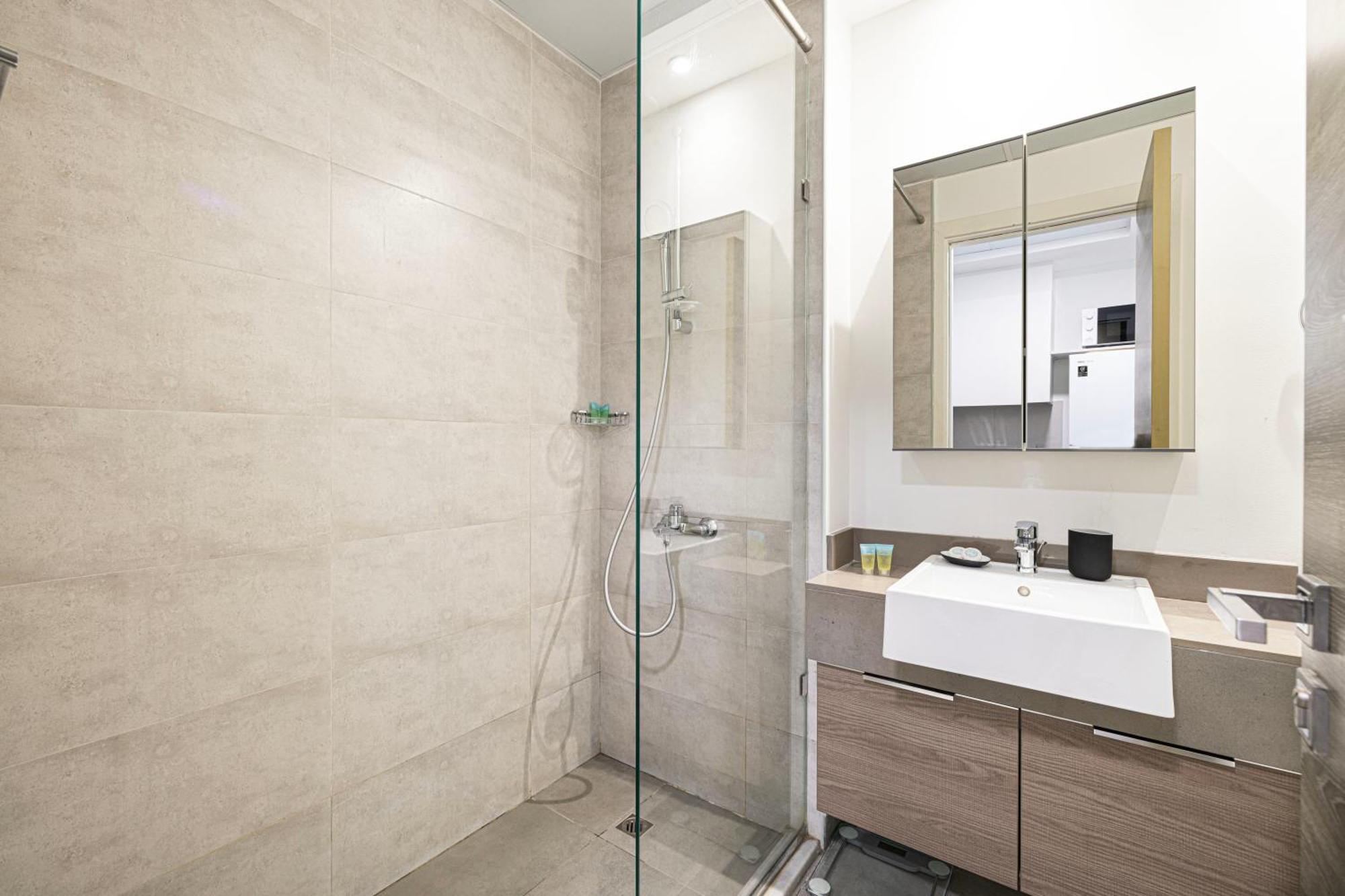 Cozy 29th Floor, Bloom Towers Marina View Apartamento *