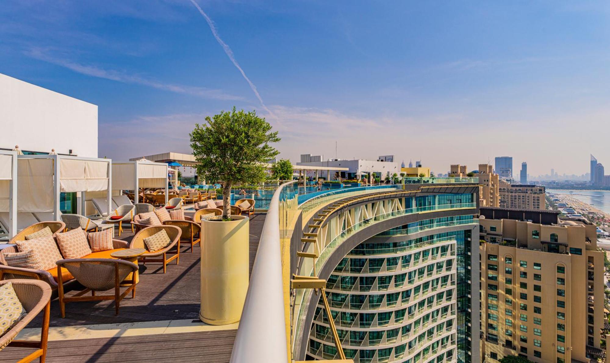 With Pool And Private Access On Palm Jumeirah