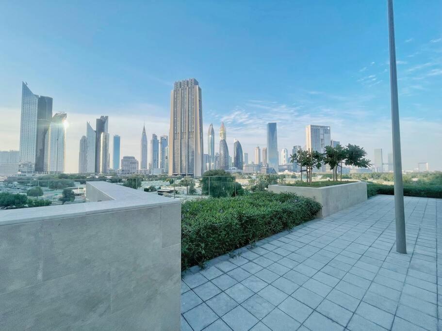 Apartment Downtown, Burj Khalifa Views, Mall Connected
