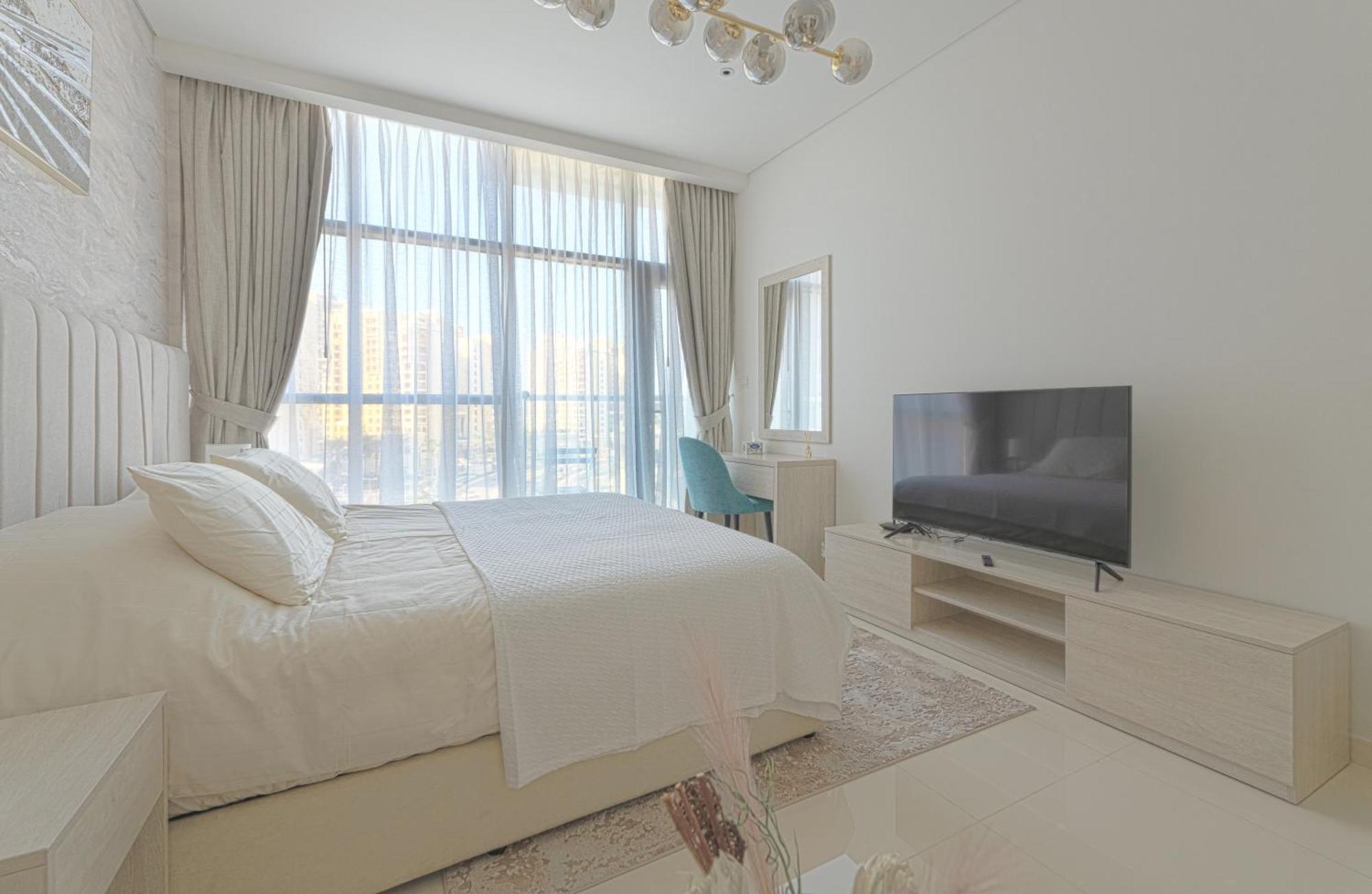 Apartment Luxury Studio, Seven Palm Residence-palm Jumeirah *