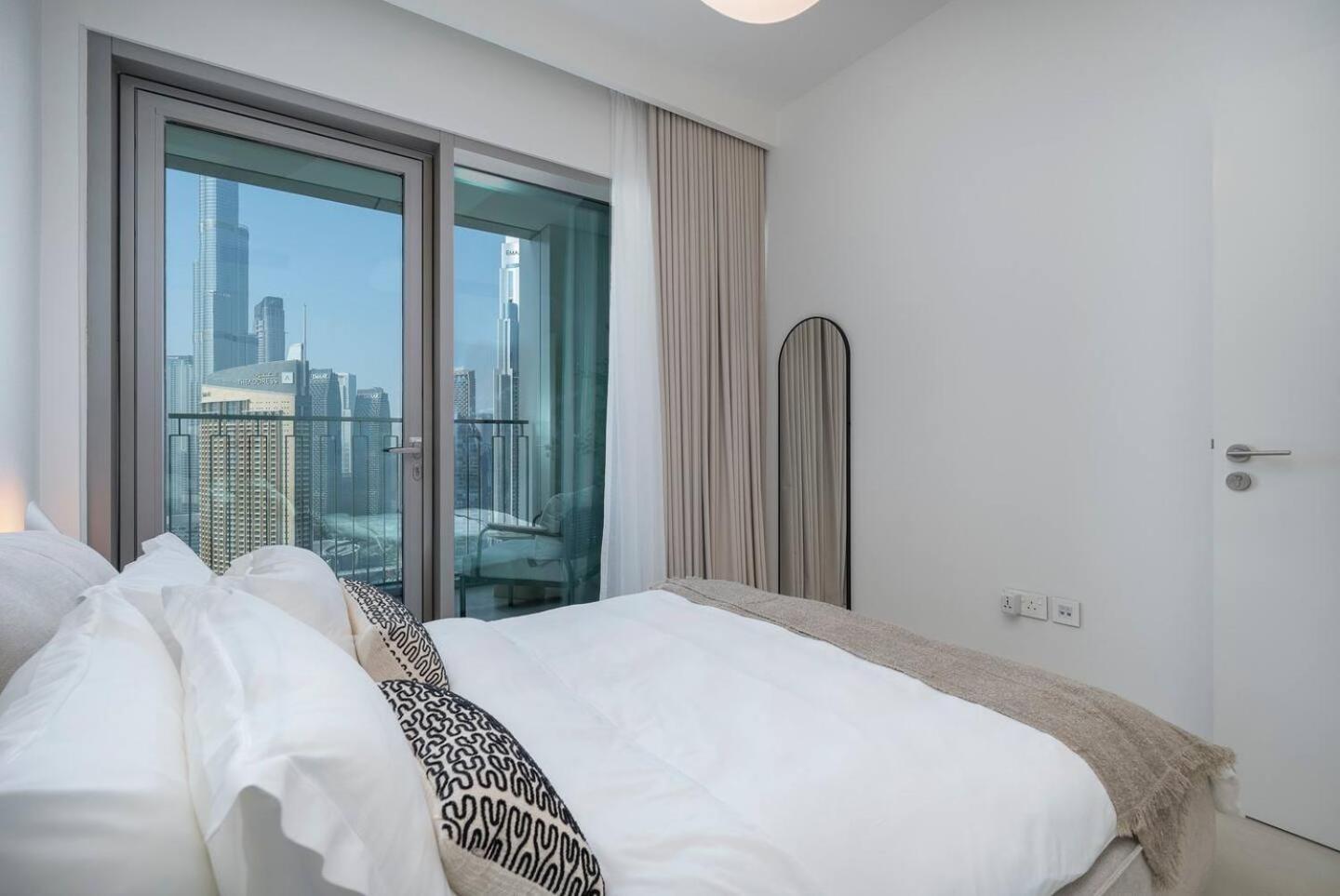 Stunning Views, Luxury By Chi Living Apartment Dubai