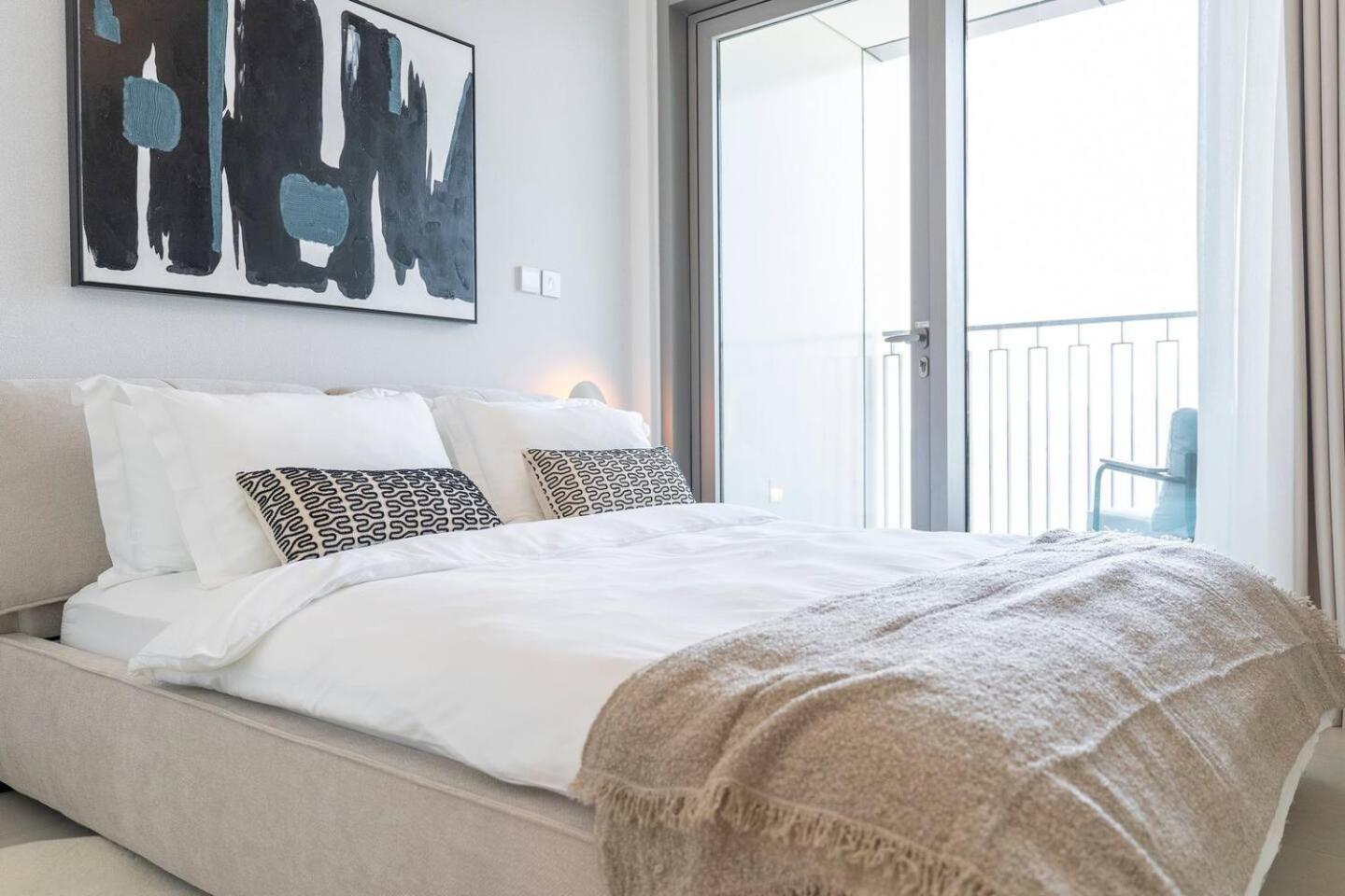 Apartment Stunning Views, Luxury By Chi Living Dubai