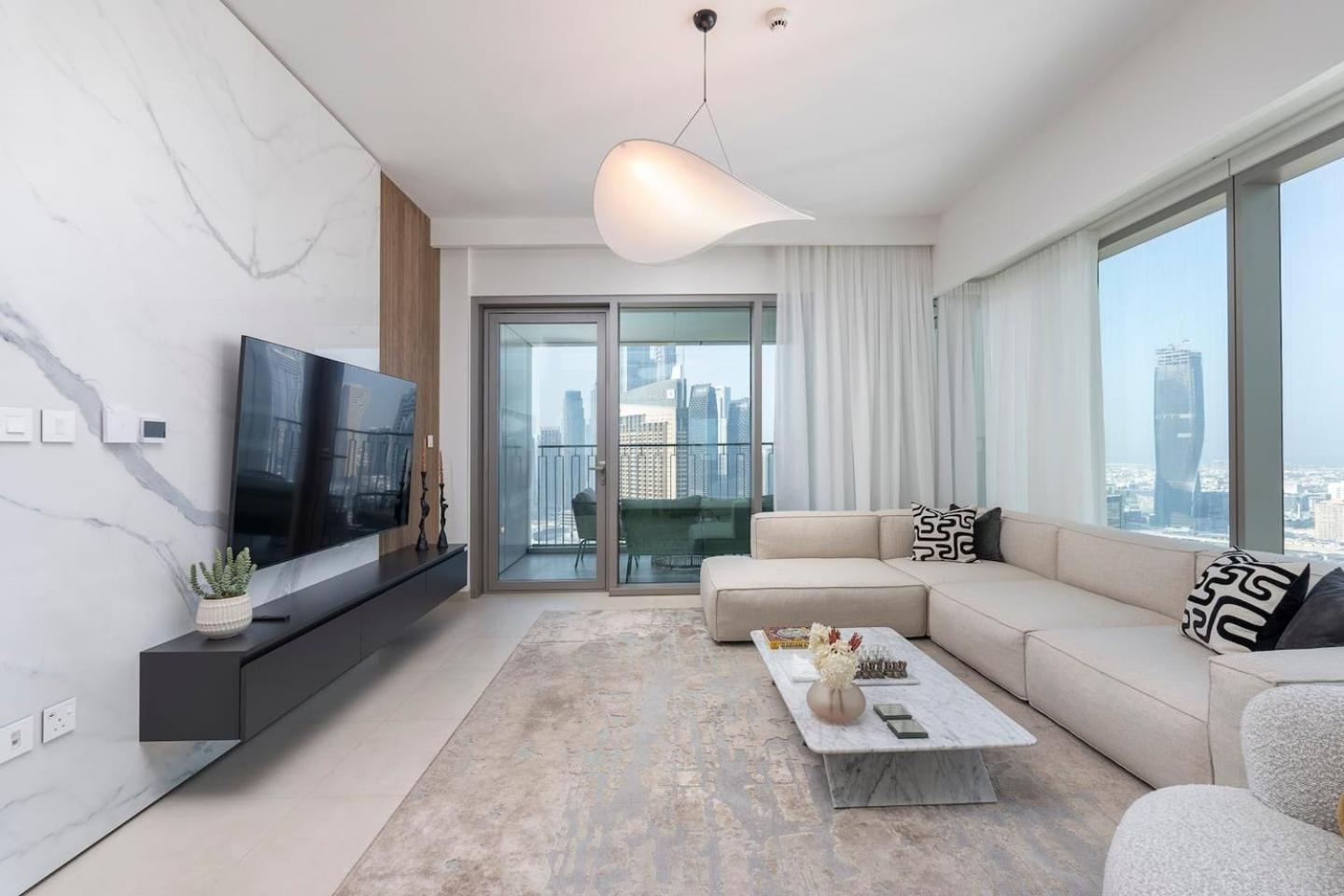 Apartment Stunning Views, Luxury By Chi Living *