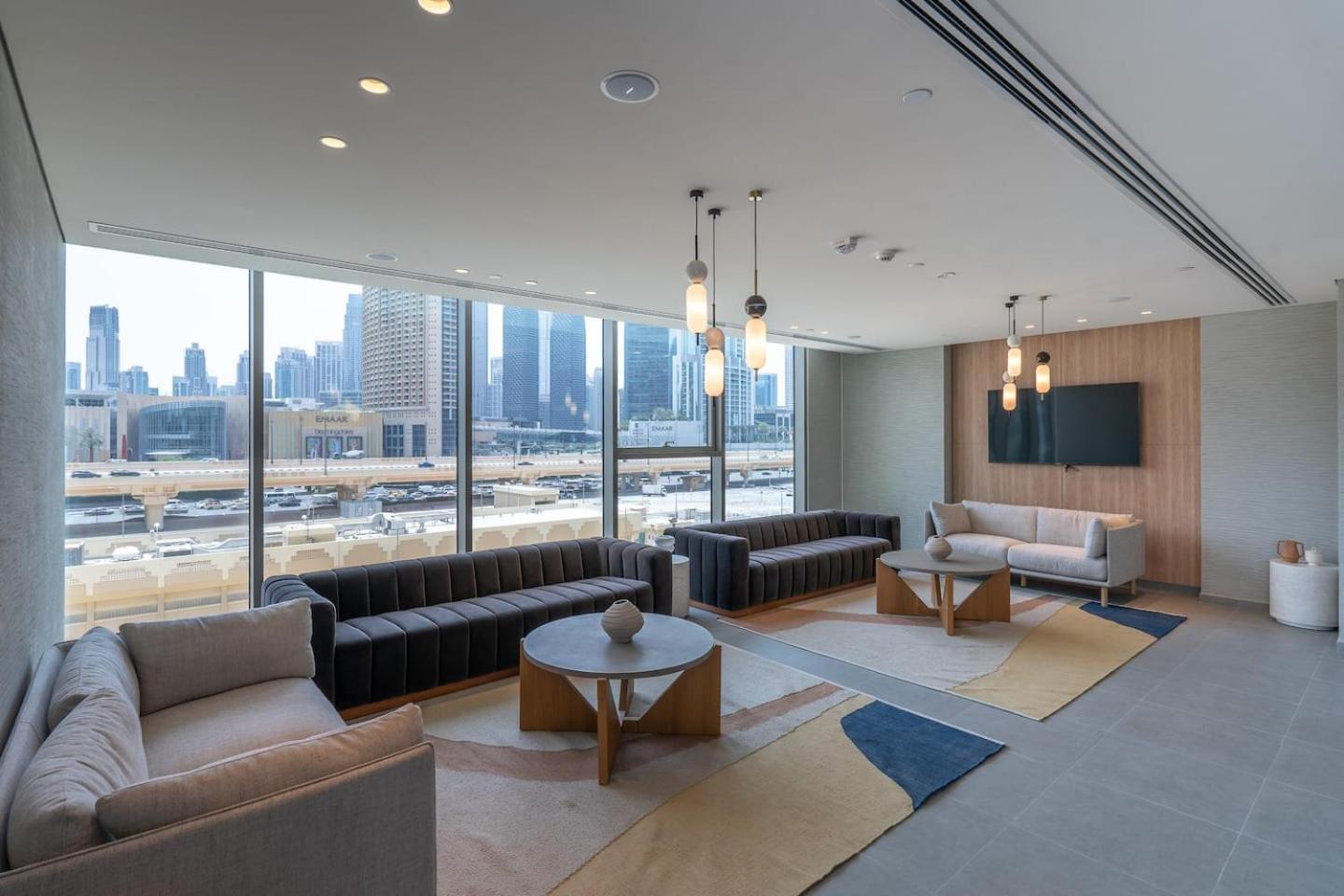 Stunning Views, Luxury By Chi Living Dubai