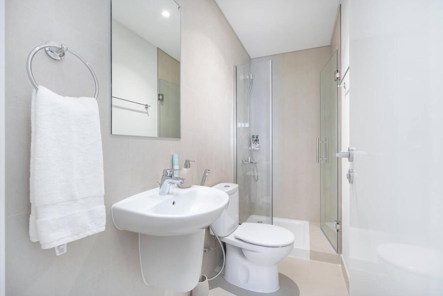 Apartment Stunning Views, Luxury By Chi Living Dubai