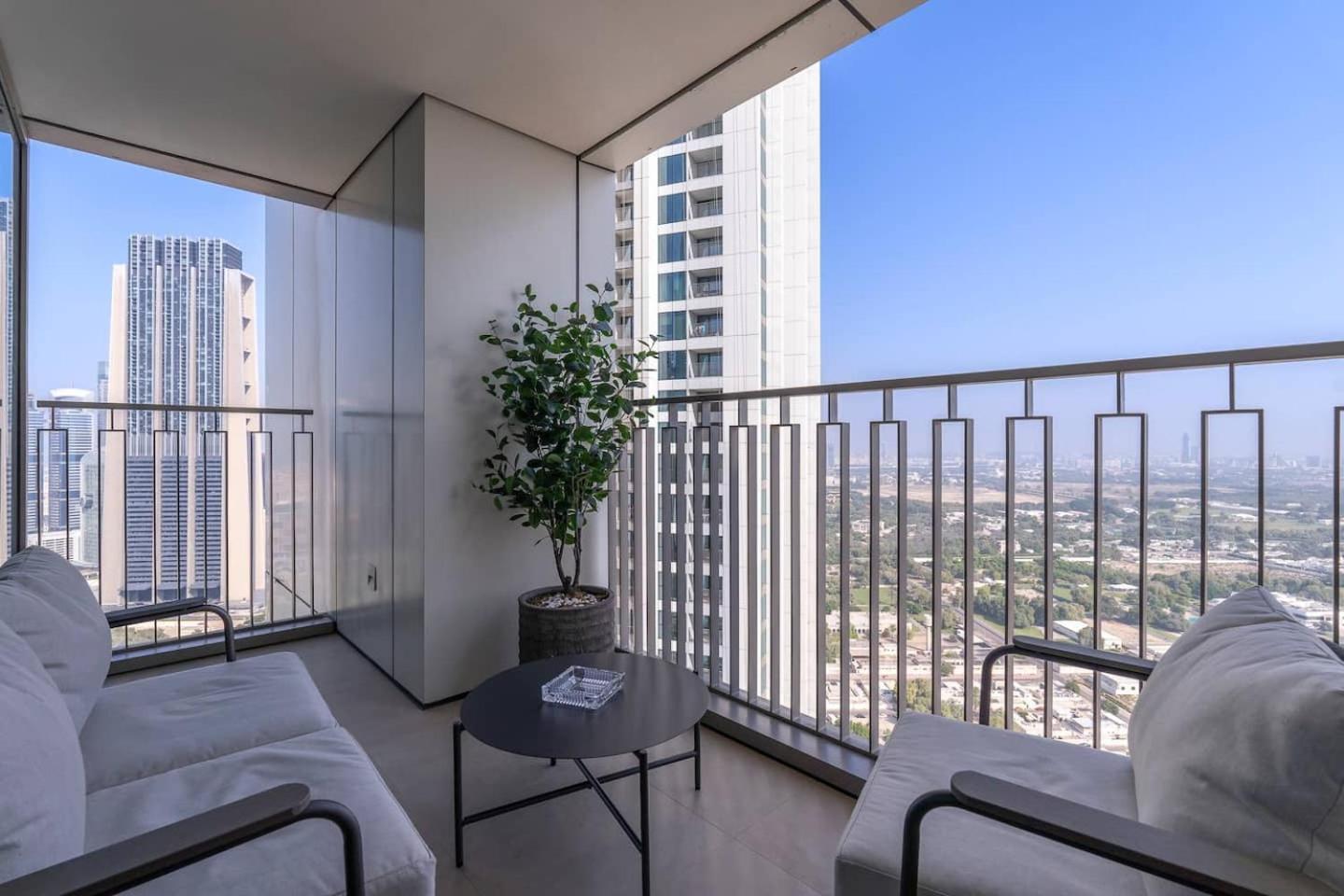 Stunning Views, Luxury By Chi Living *