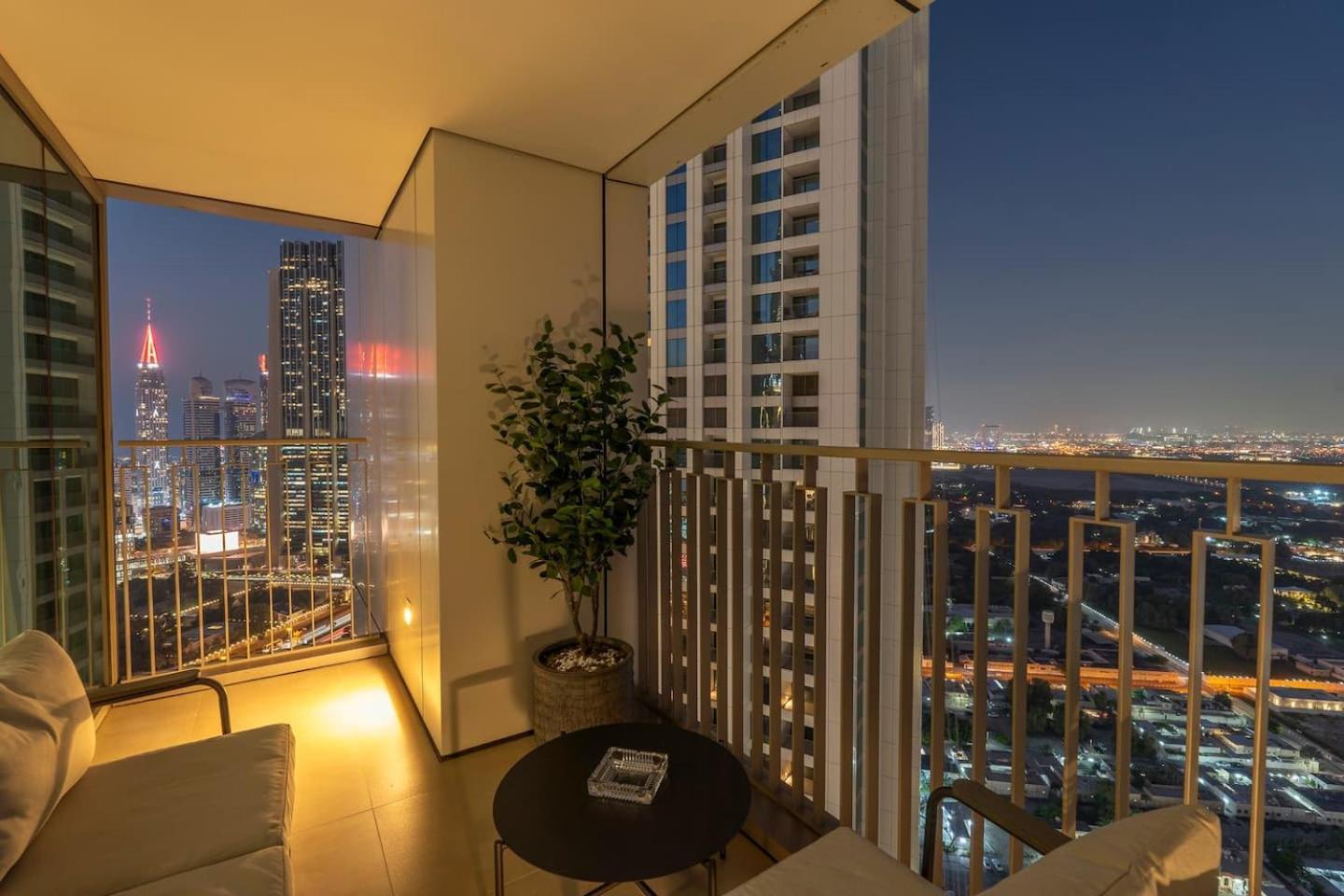 Stunning Views, Luxury By Chi Living
