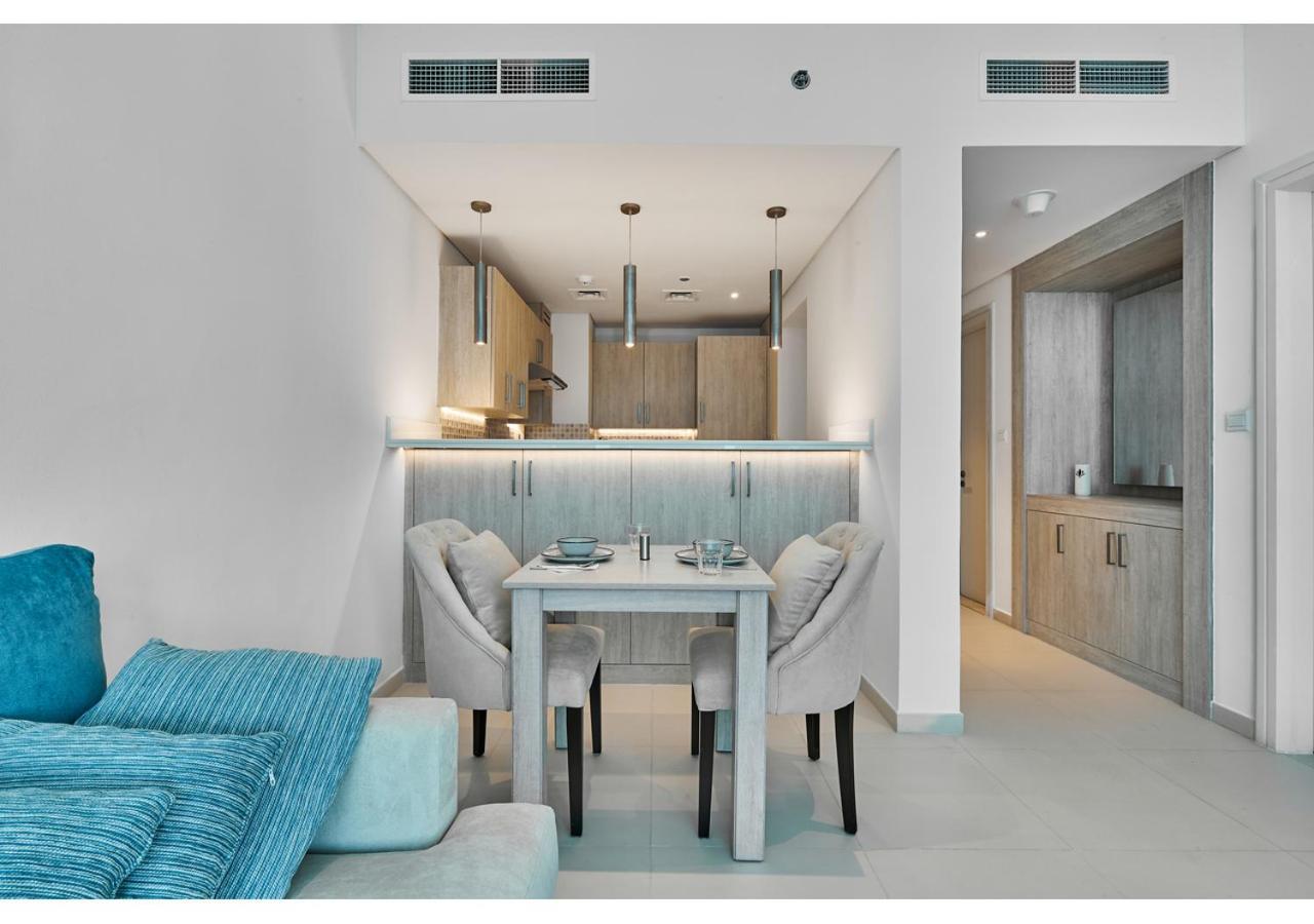 First Class In Seven Palm With Direct Access To The West Palm And Nakheel Mall *