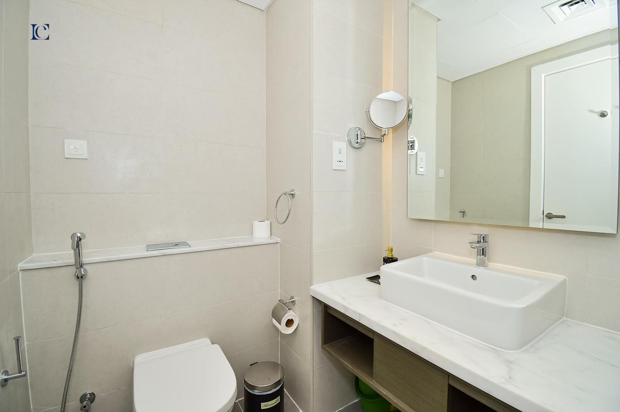 Luxury Escapes - Damac Maison Prive - Canal View Apts - Near Mall * Dubai