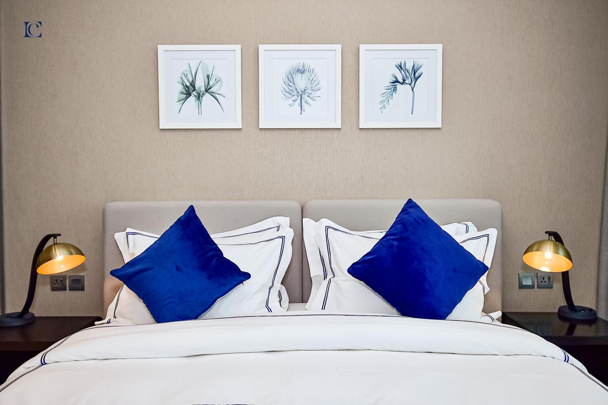 Apartment Luxury Escapes - Damac Maison Prive - Canal View Apts - Near Mall *