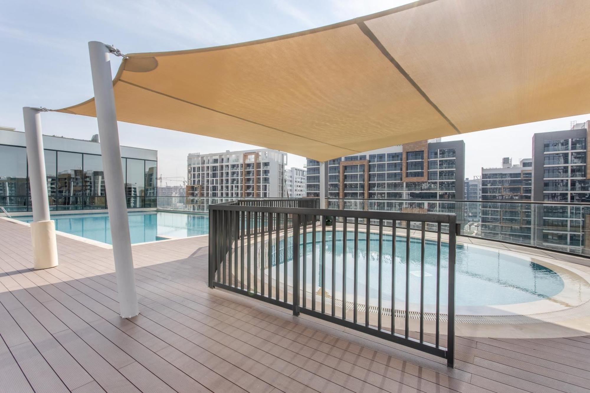 By Latinem Luxury 2br W2703 Near Burj Khalifa *