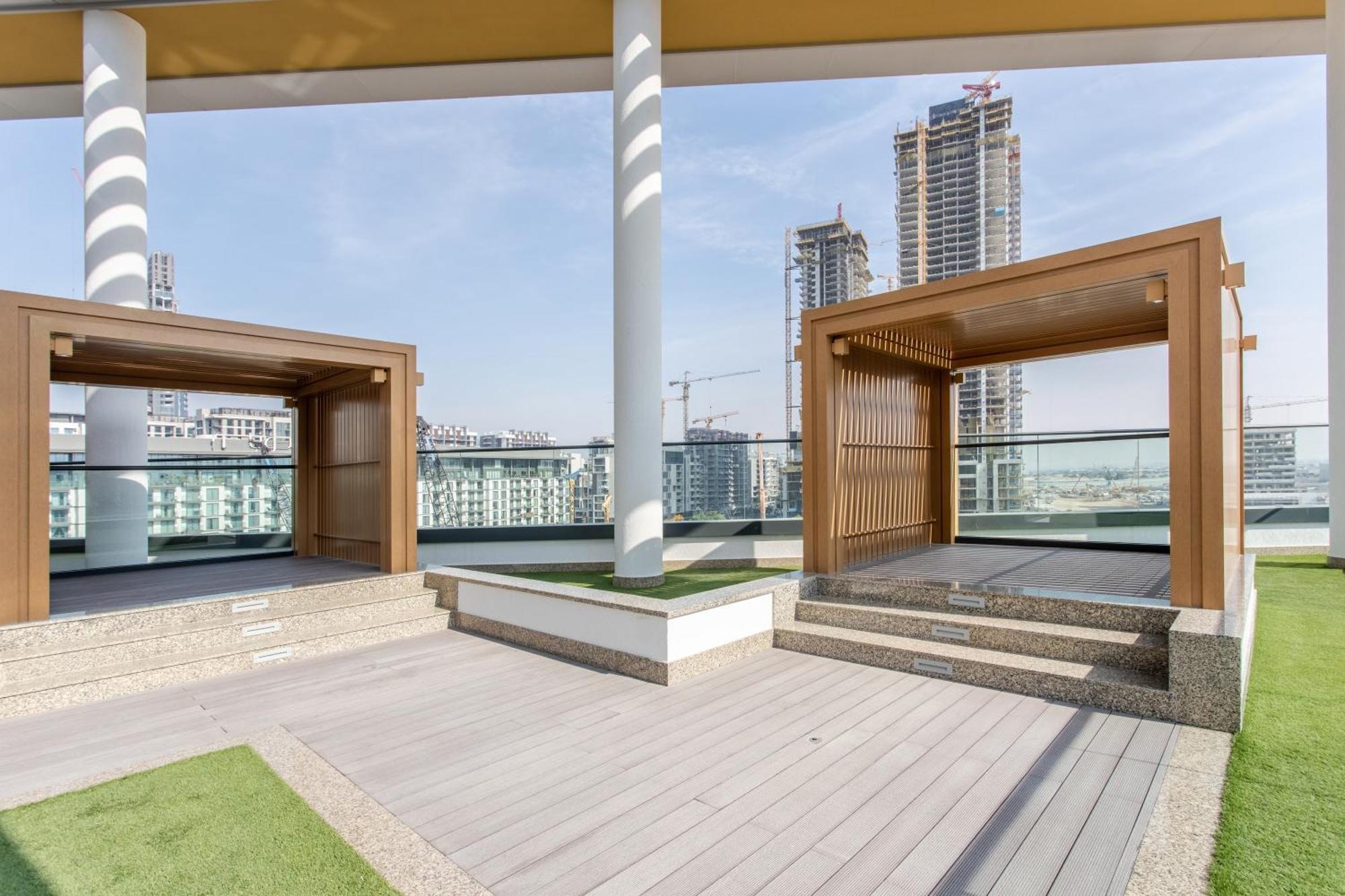 By Latinem Luxury 2br W2703 Near Burj Khalifa *