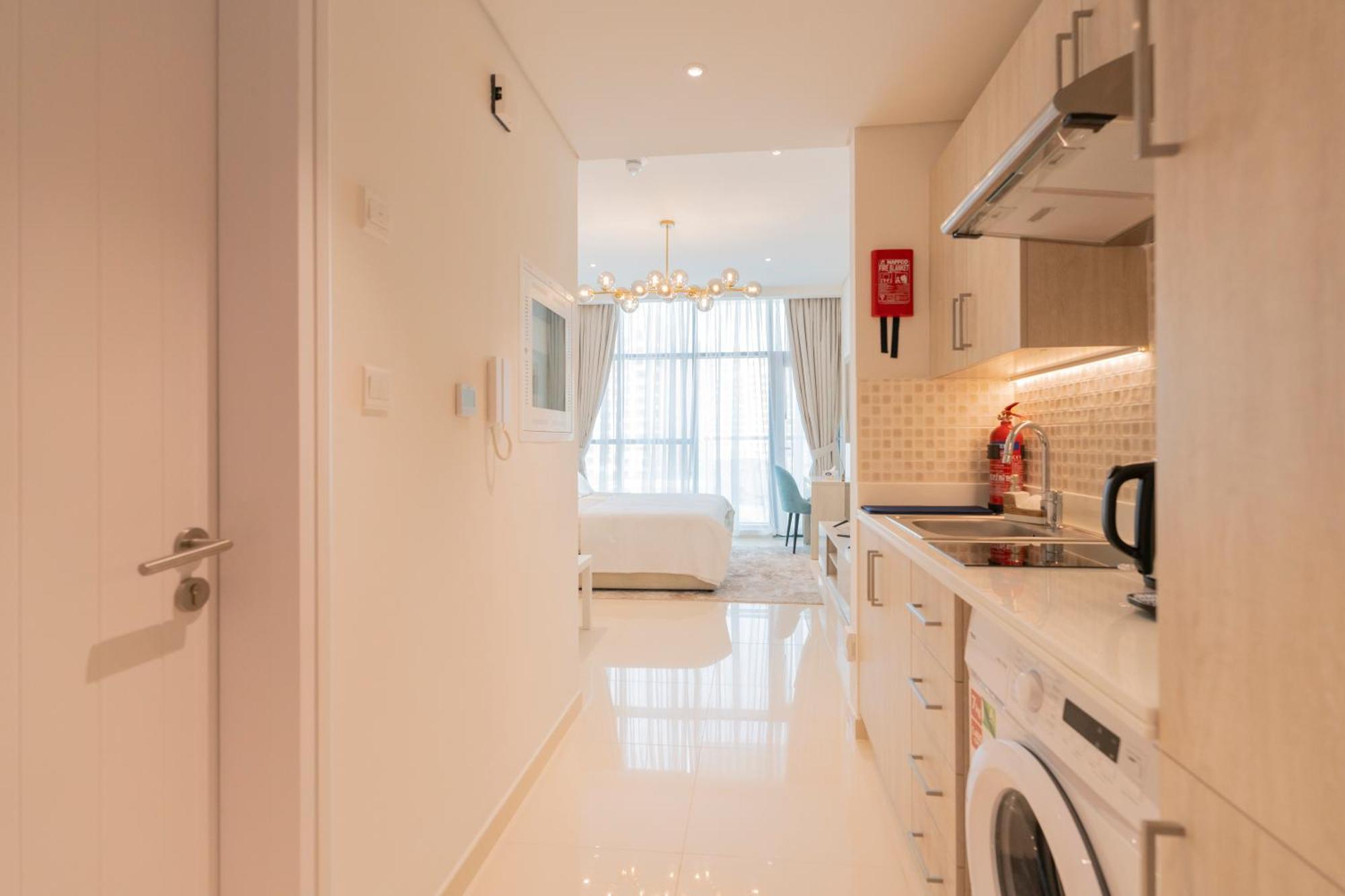 Apartment Luxury Studio, Seven Palm Residence-palm Jumeirah