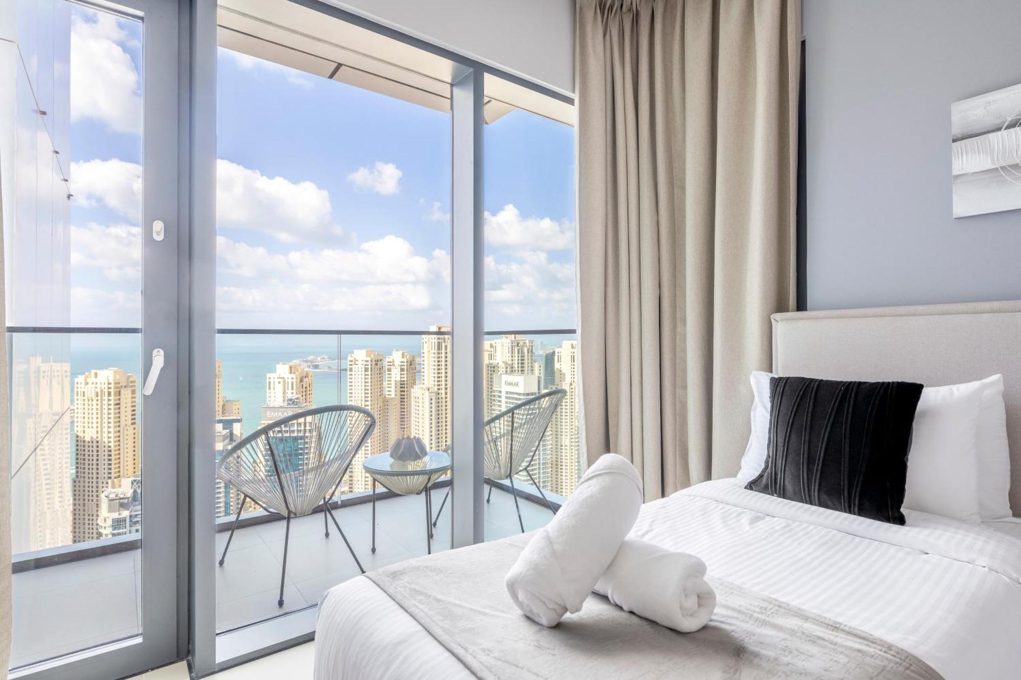 Vida Marina & Yacht Club Residences *