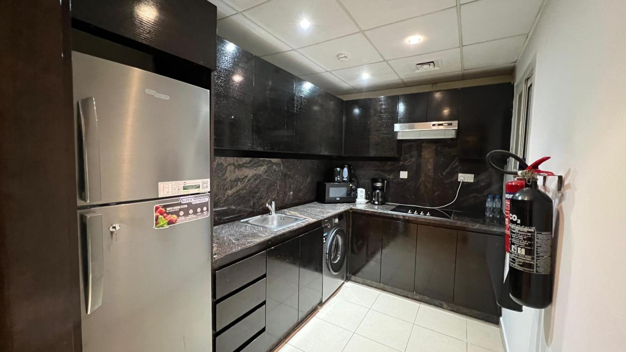 Daire Premium Marina Two Bedroom With Sea View - Family Only Dubai