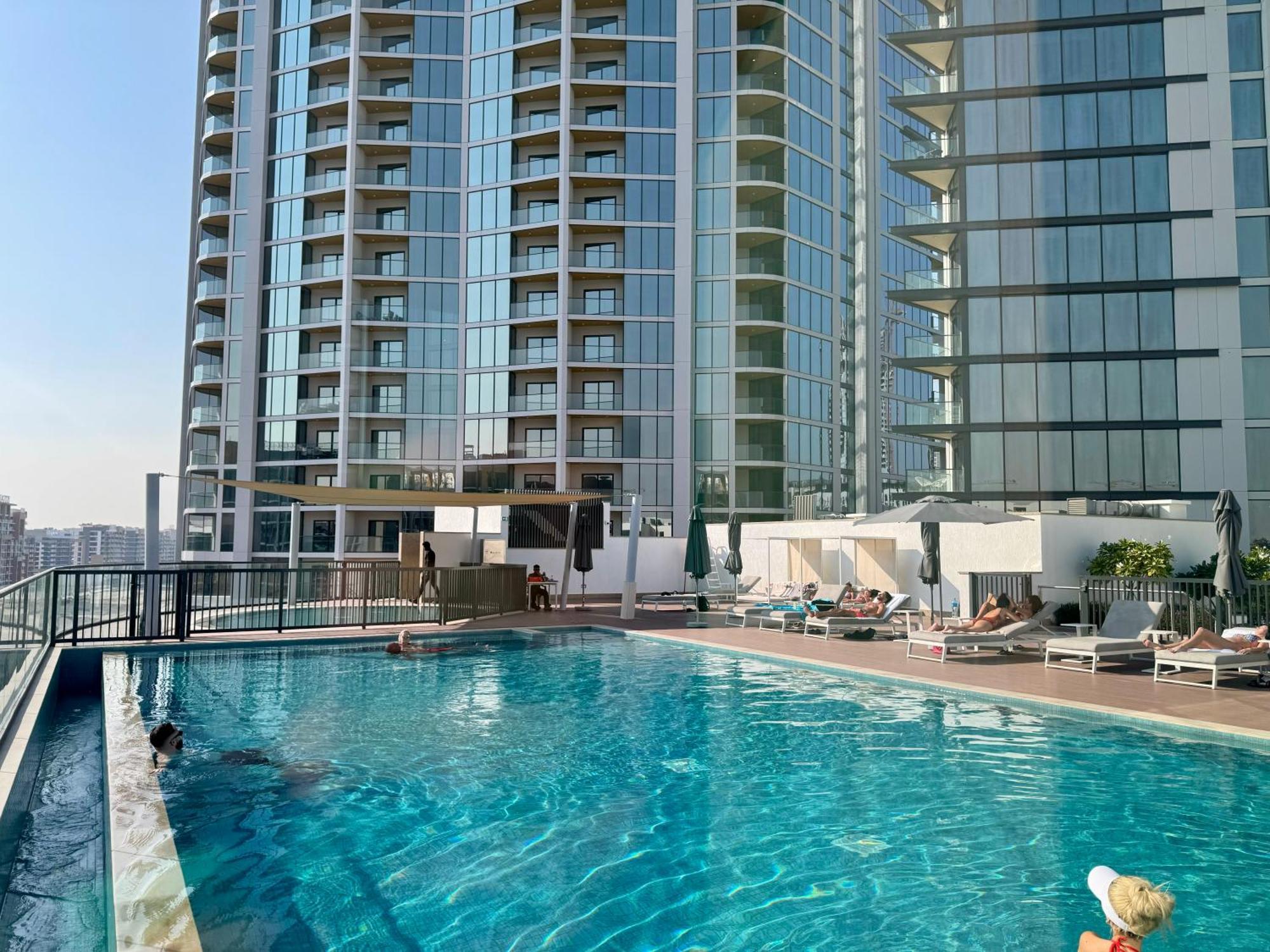 Apartment Stylish Brand New 1 Bedroom Dubai