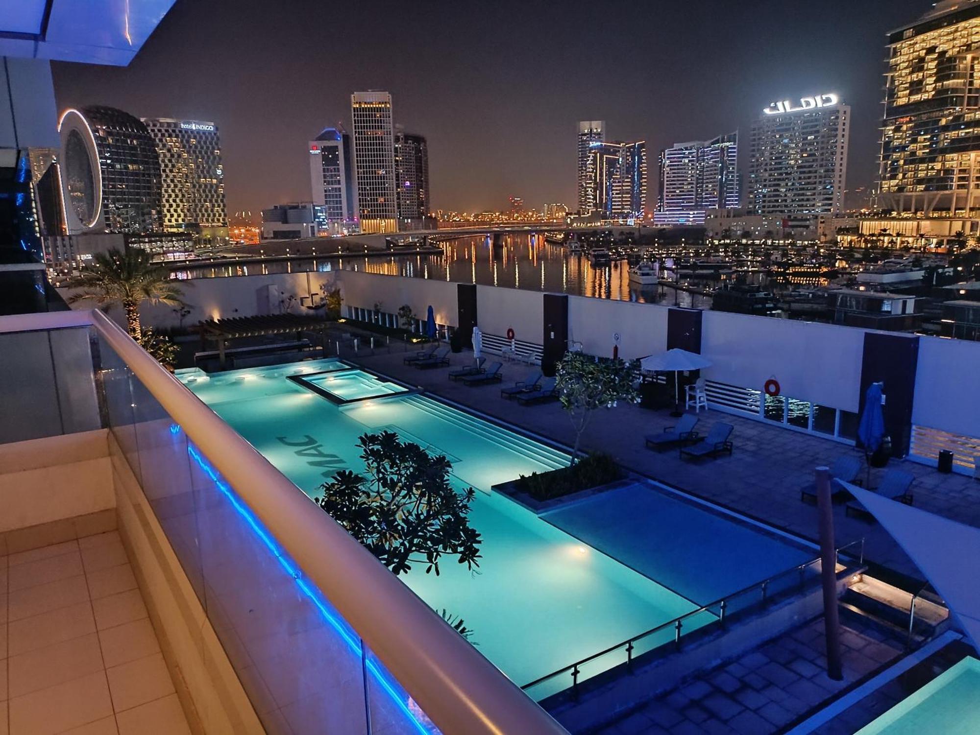 Oskena - Waterfront Downtown Dubai