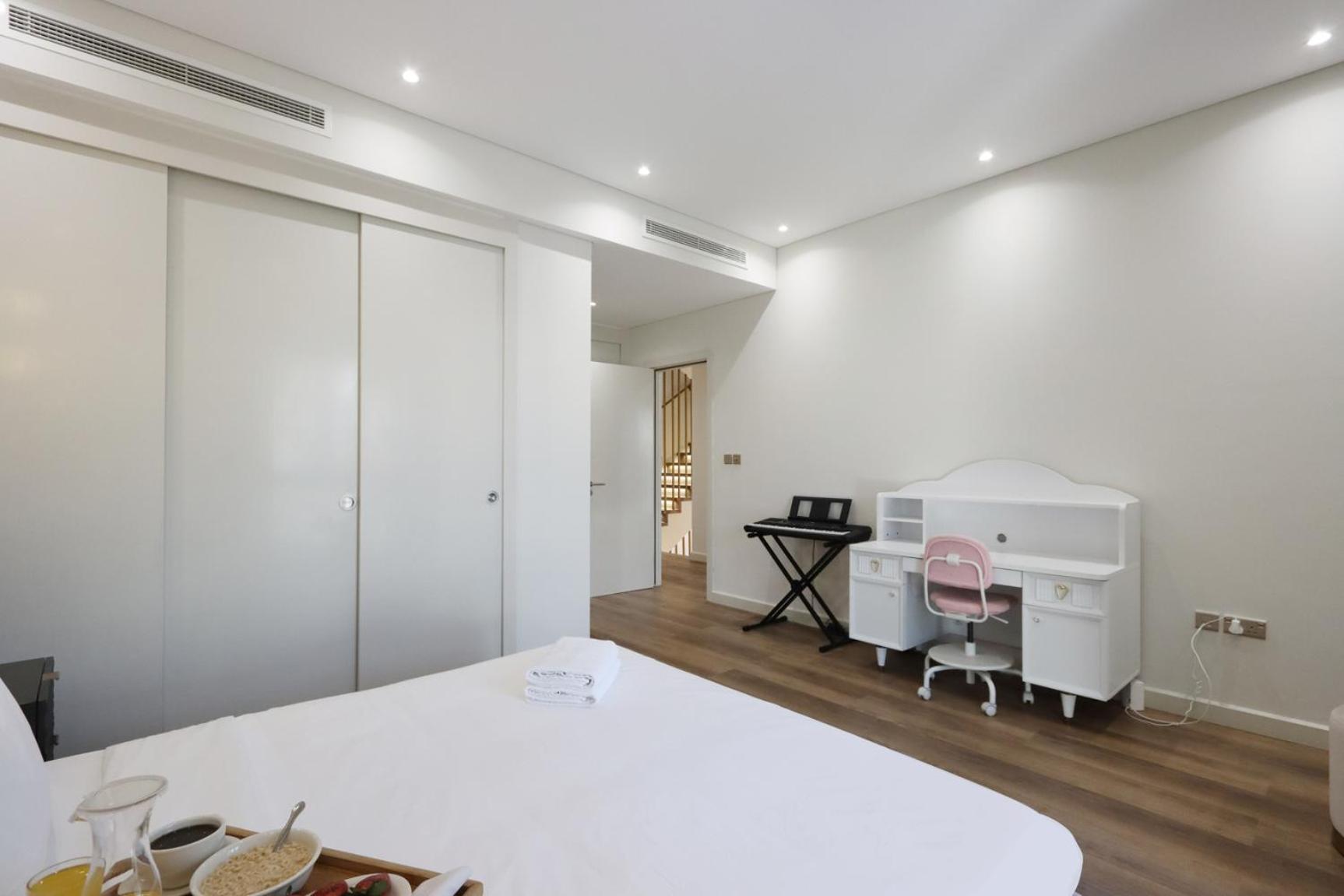 Livbnb - Beachfront 4+1 In Palma Residences