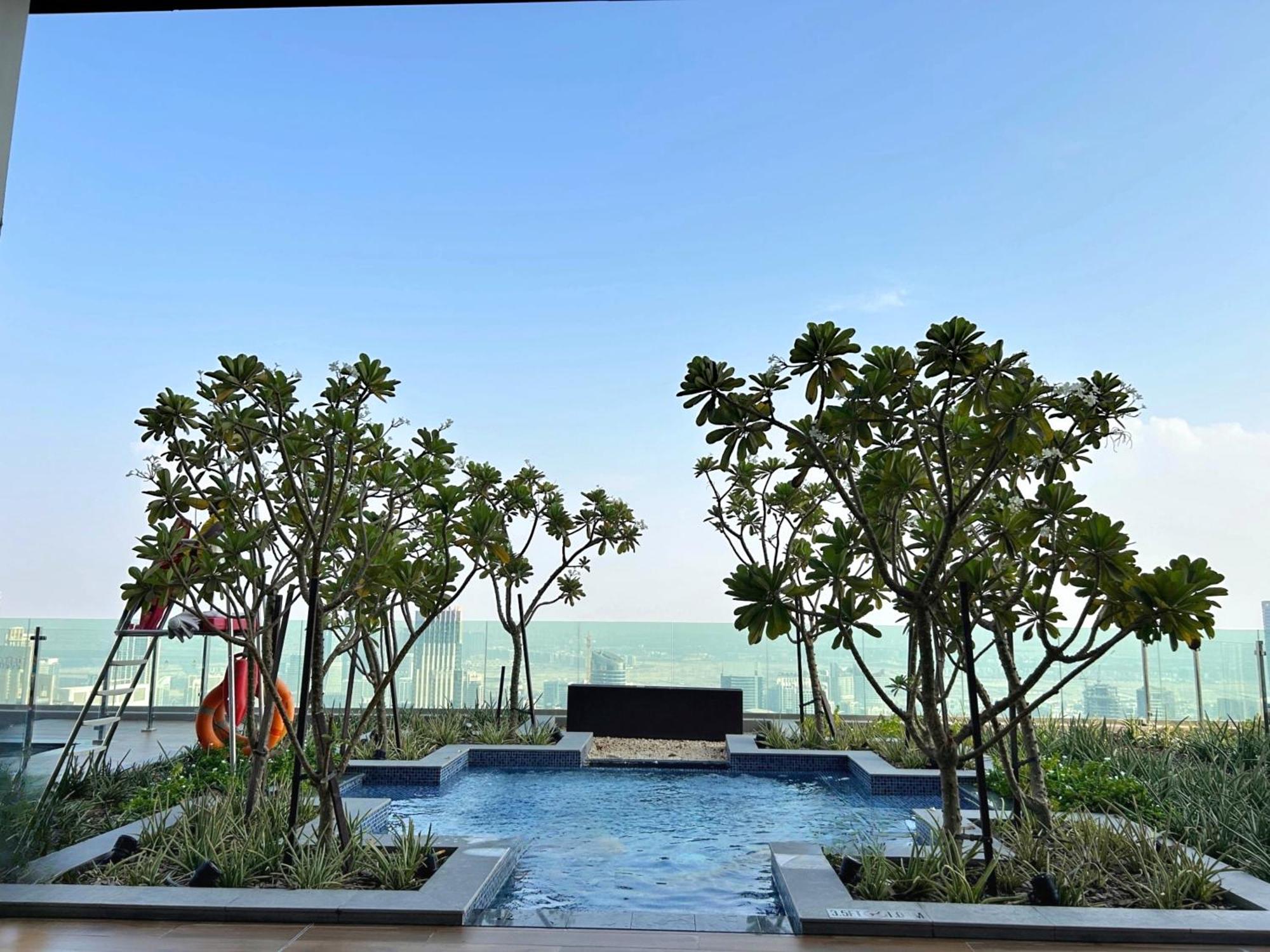 Apartment Skyline Serenity 2br Haven *