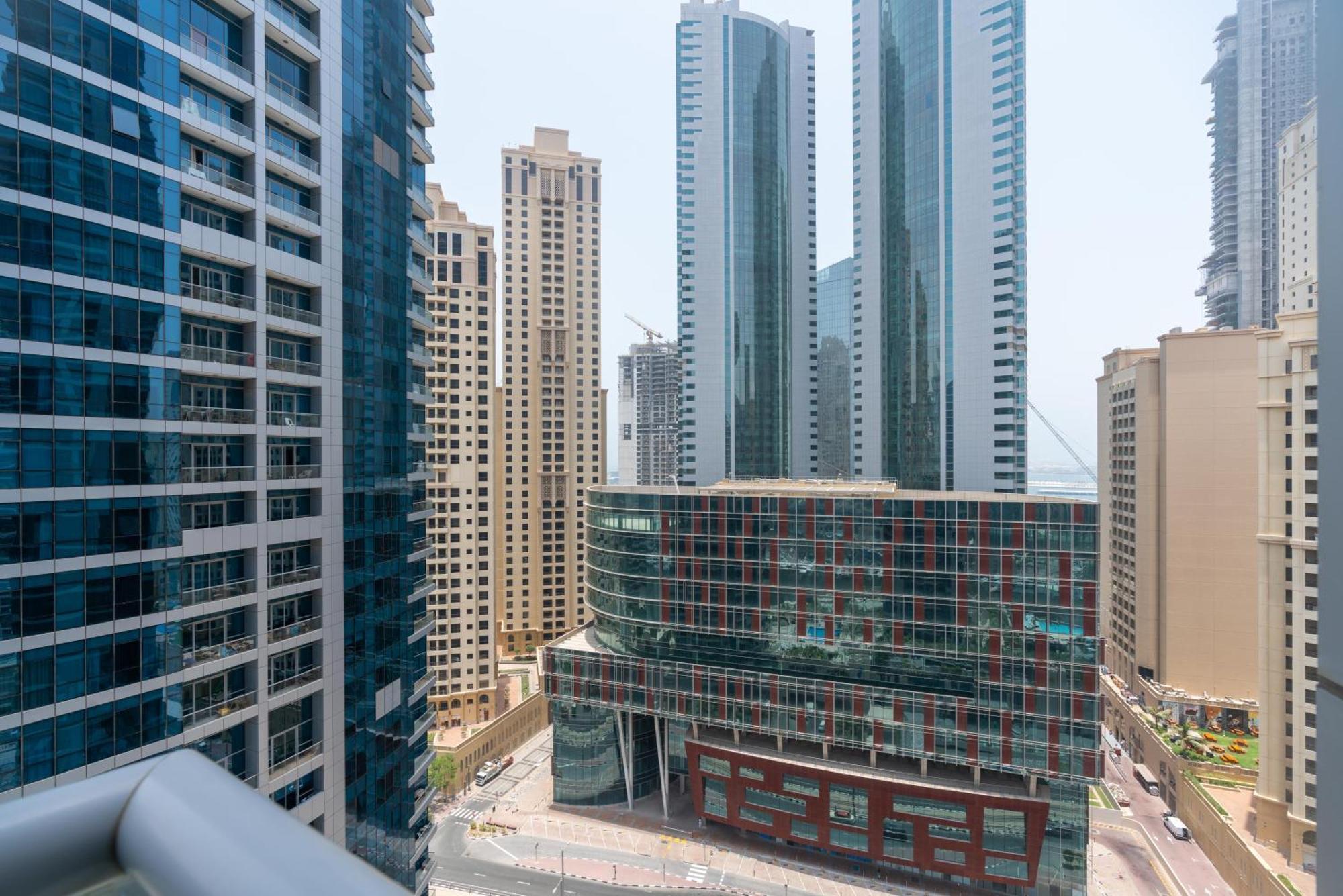 Ultimate / 2 Beds / Marina Views / Location In The Heart Of Marina / Perfect Vacation