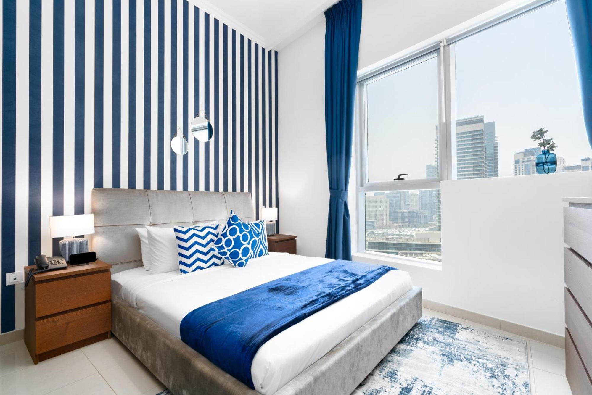 Ultimate / 2 Beds / Marina Views / Location In The Heart Of Marina / Perfect Vacation